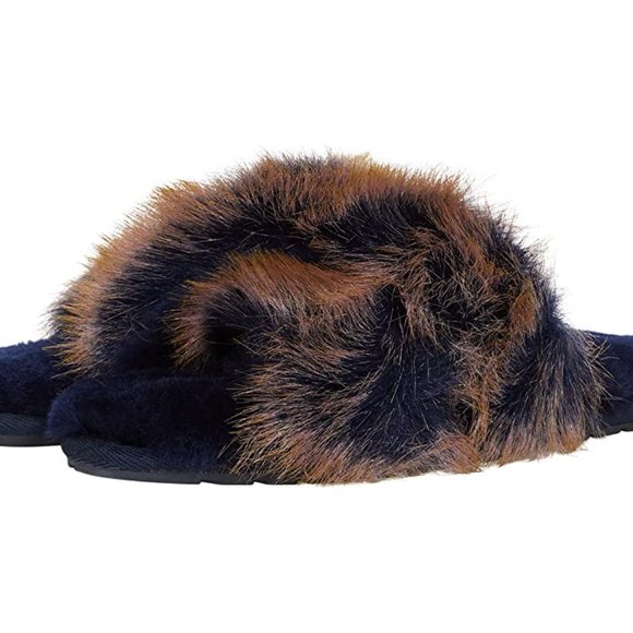 slippers - Picture 2 of 4